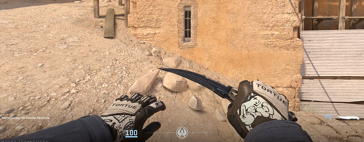 Specialist Gloves Blackbook with Flip Knife | Black Laminate in CS2
